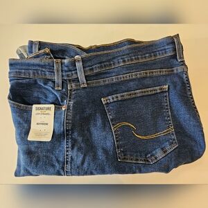 New Levi's Signature Jeans W34